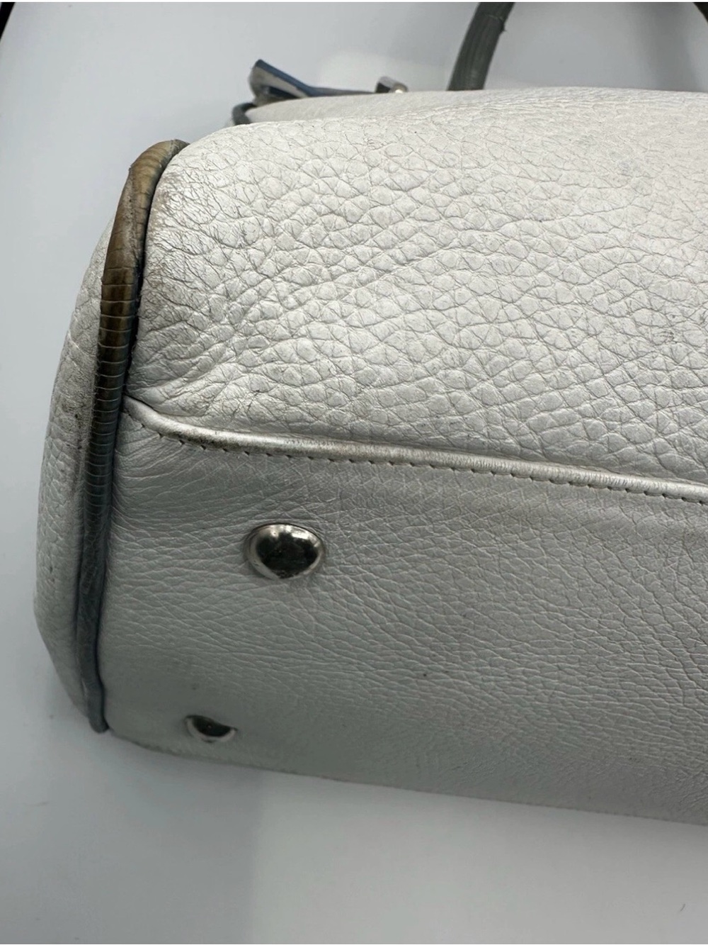Daniella Ortiz White Leather with Blue/Green Lizard Accent - Picture 13 of 16